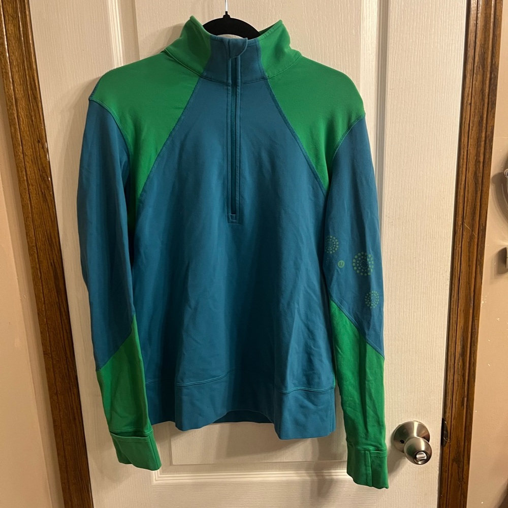 2/$50 Vintage Lululemon Quarter-Zip Pullover - Green and Blue - 21” PTP - 10-12